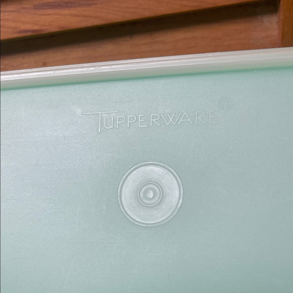 Tupperware Storage Container - Picture 12 of 12